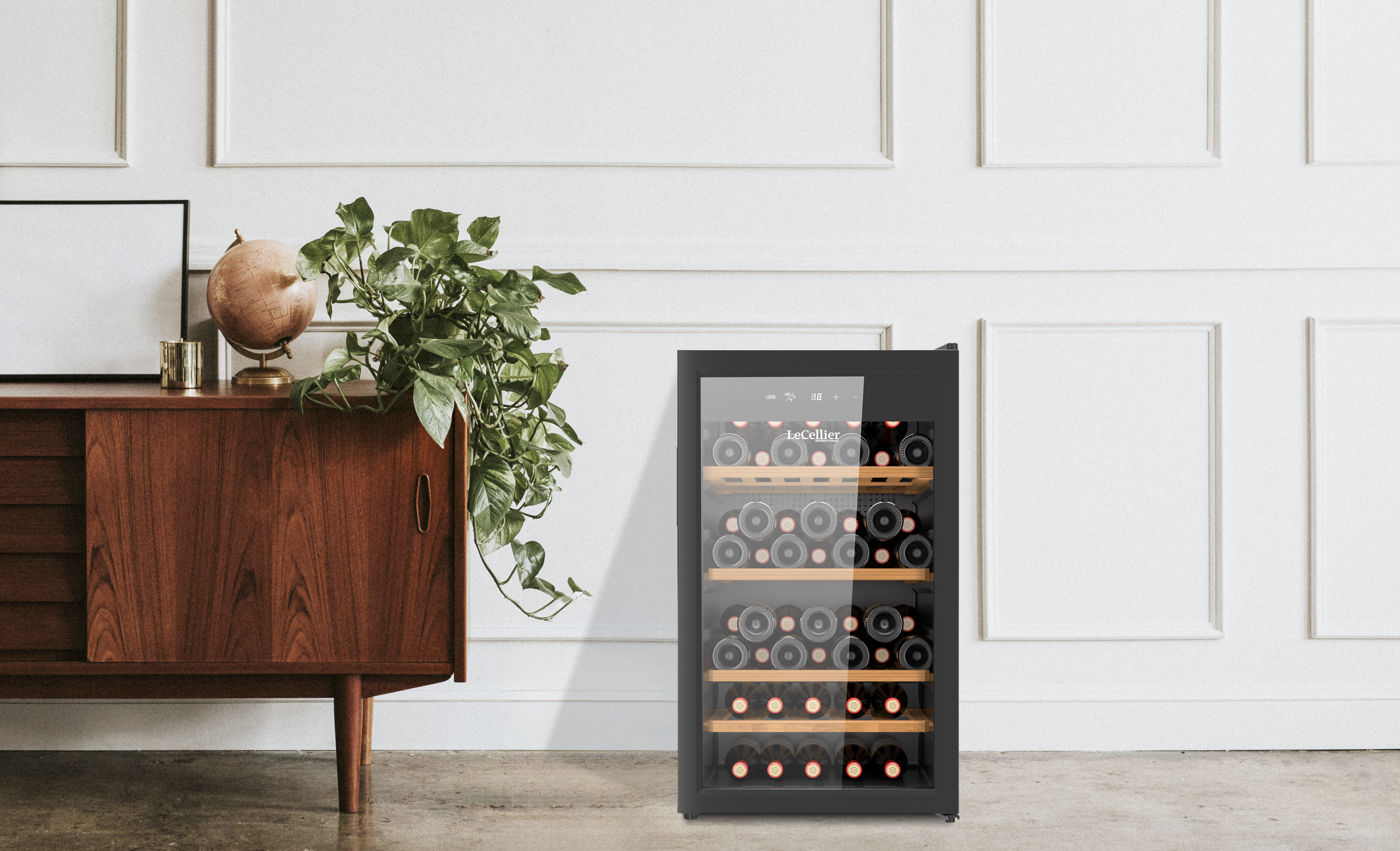 Le Cellier - 52 Bottle Single Zone Wine Cooler - LC52