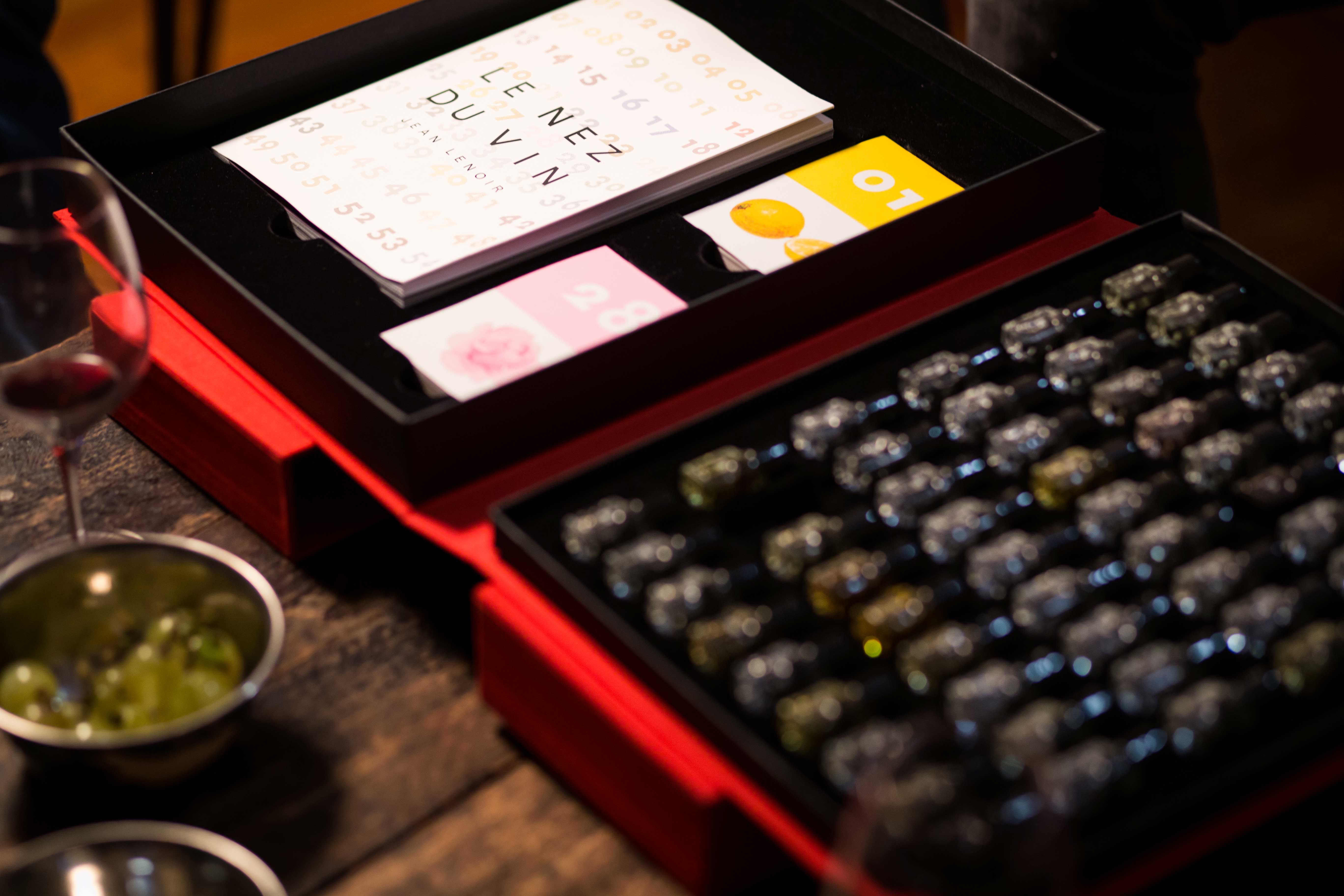 Le Nez du Vin 54 Aromas - The Master Kit