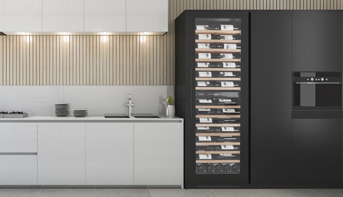 mQuvée - WineCave 187 Anthracite Black Label View Wine Fridge