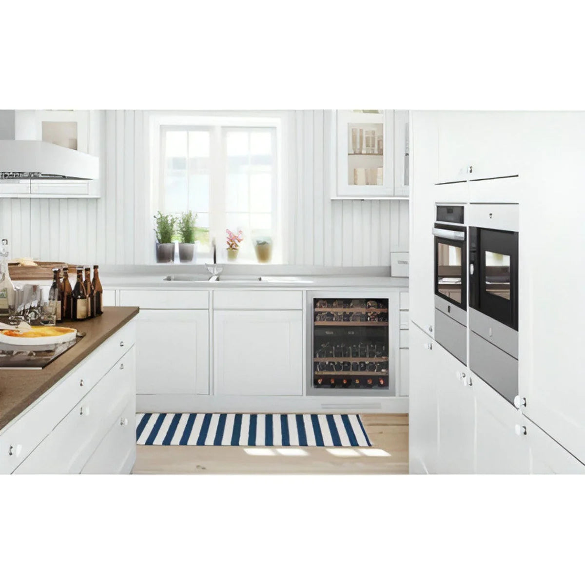 mQuvée - WineCave 800 60D Stainless Dual Zone Wine Fridge
