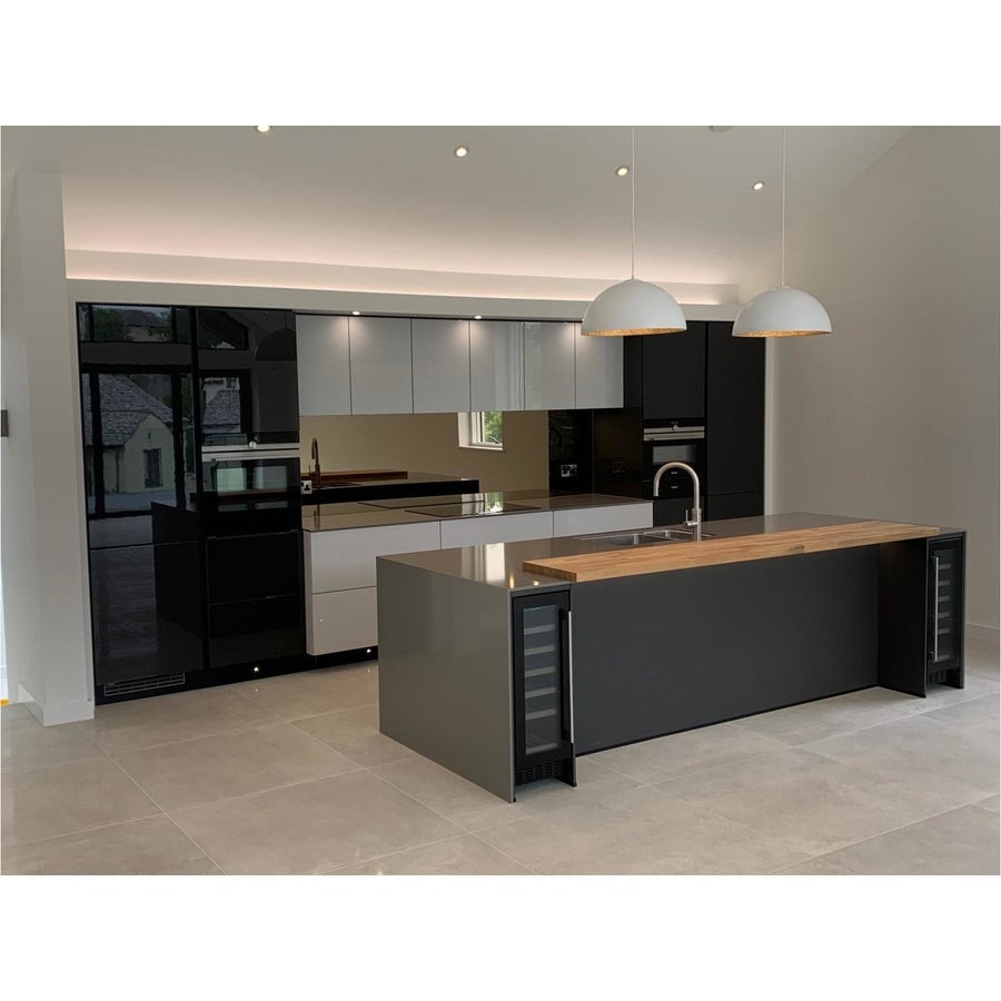 Dunavox DAUF-19.58SS | 19 Bottle Single Zone Built-In Wine Cooler