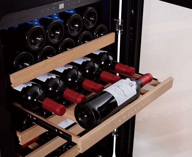 Swisscave - Classic Edition 35 Bottle Single Zone Wine Cooler - WL120F